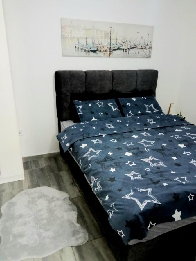Appartement Blue Sea à Herceg Novi Extérieur photo
