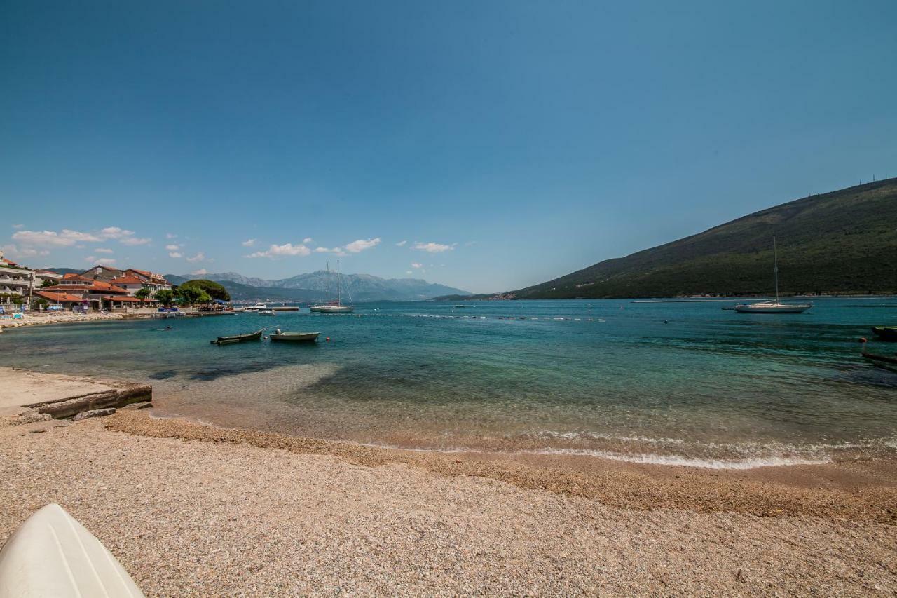 Appartement Blue Sea à Herceg Novi Extérieur photo