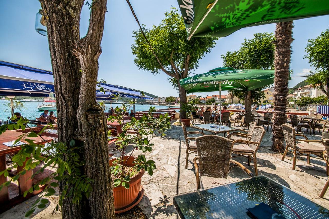 Appartement Blue Sea à Herceg Novi Extérieur photo